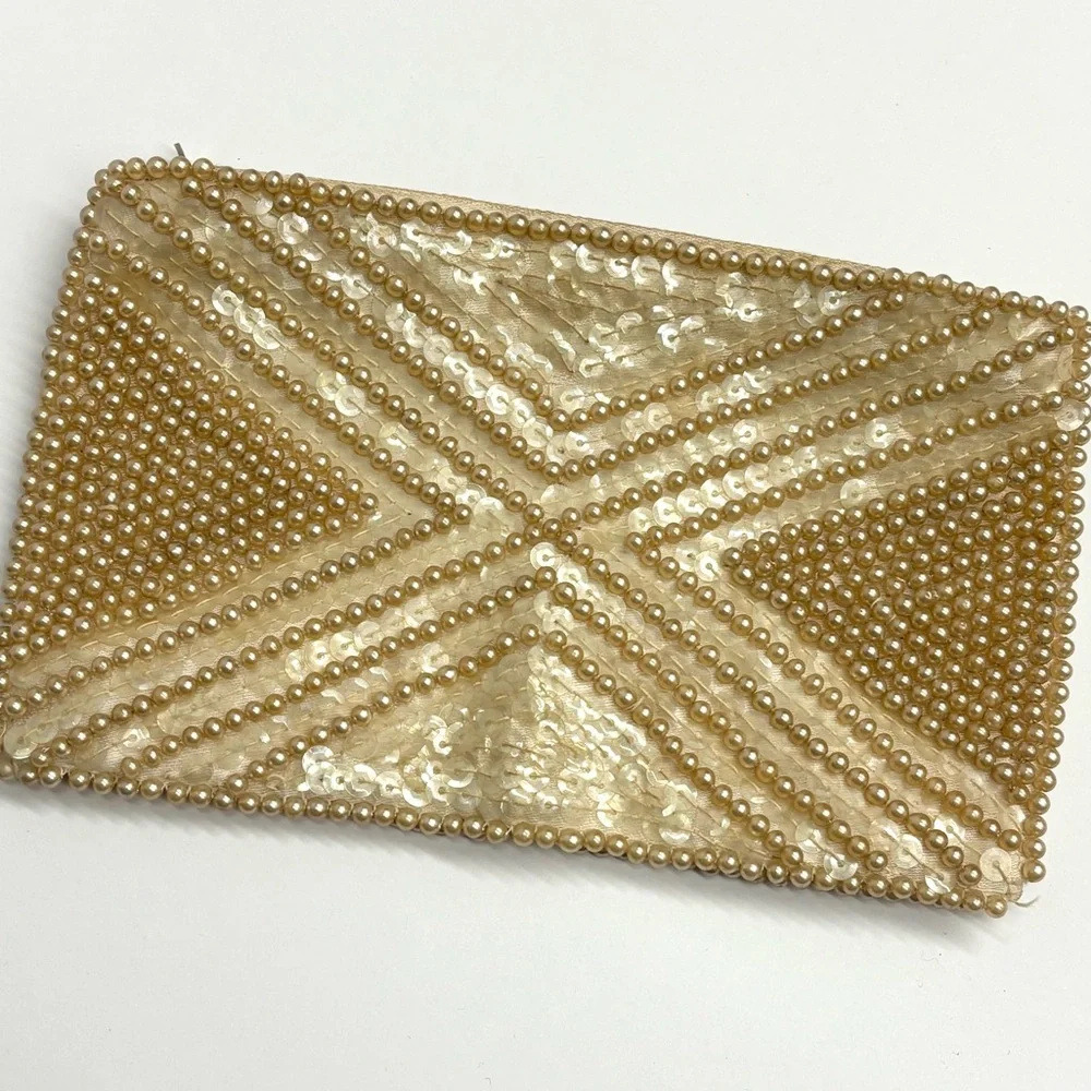 Vintage beaded and sequined coin purse pouch